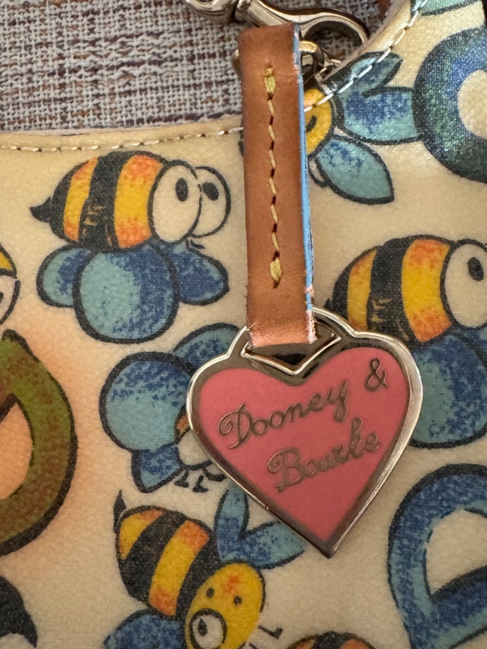 Vintage Y2k Dooney & Bourke Mini Bumble Bee Bag - Picture 4 of 8